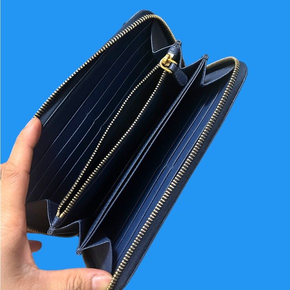 Prada Continental Wallet - Picture 10 of 10